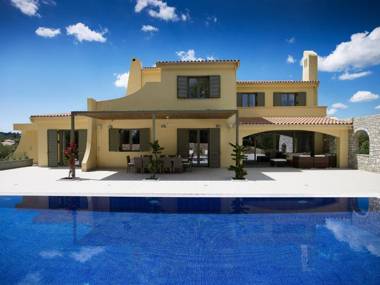 Villa Alpha