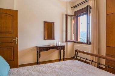 Ageri Traditional Villa