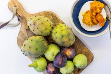 Mikro Livadi Special Lodges