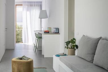 Villa Mimaze Minimalist Living