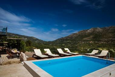 Iconic Villas - Villa Rosa