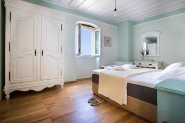 Iconic Villas - Villa Vada