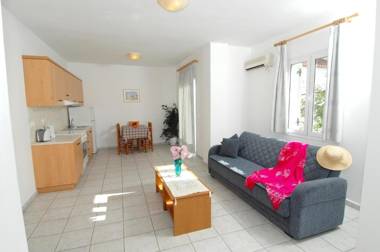 Alexis Studios and Apartments