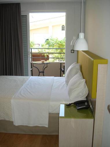 Elements Rooms & Apartments