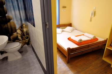 The Student & Travellers Inn