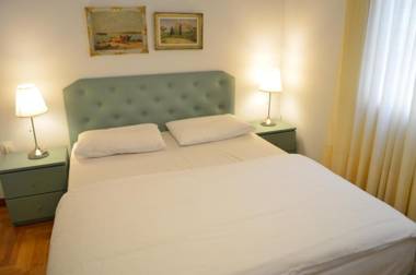 Pedion Areos Park 5 Center 5