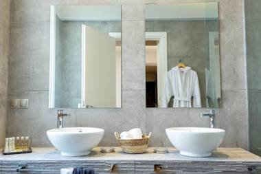 Hellenic Hospitality House