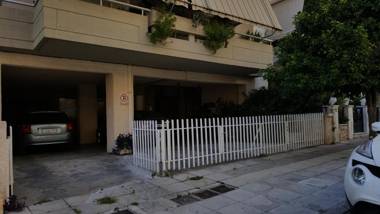 Captains 2-Bedroom Suite in Athens Nea Smyrni