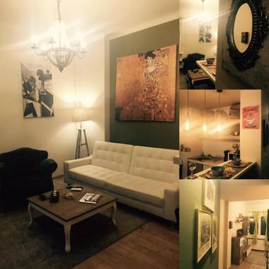 Vintage Apartment in the Heart of Plaka