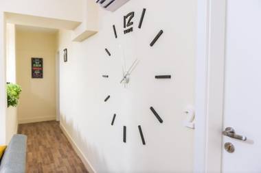 Enattica Syntagma Living