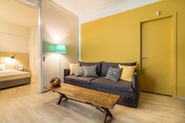 One-Bedroom Apartment - Kolonaki