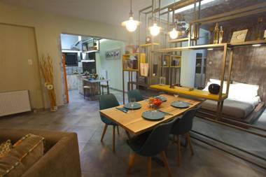 82 m2 Loft Urban Apartment Gazi - Votanikos