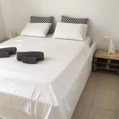 Athens Suite (Acropolis View)