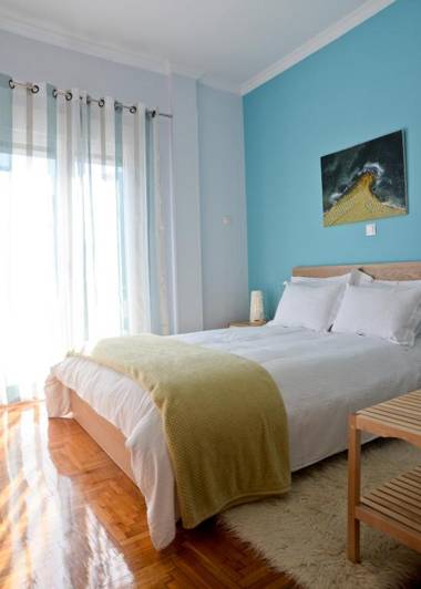 Meros - Athenian Residencies