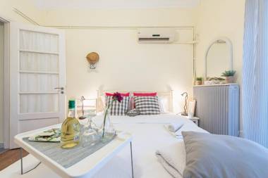 Lovely 1 bedroom apartment in Athens