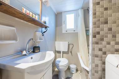 Lovely 1 bedroom apartment in Athens