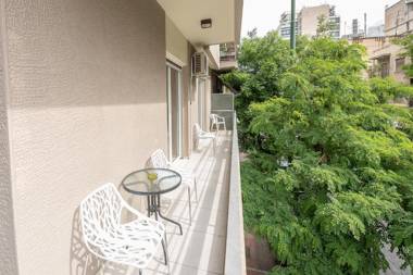 Victoria Familia Apartments