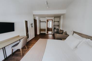 Voulis Attico Rooms & Apartments