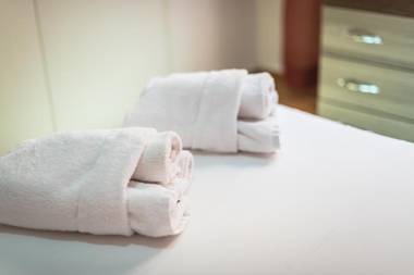 Stylish Home in Koukaki by Cloudkeys