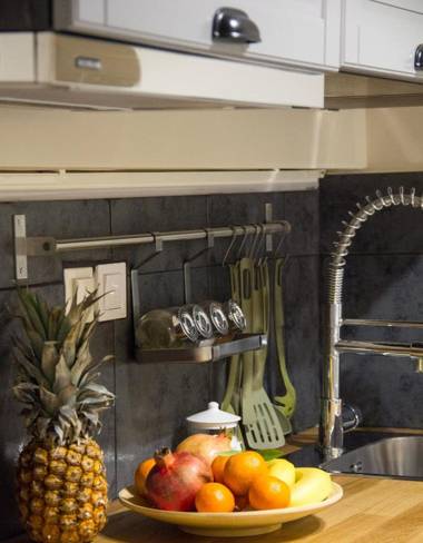 A Gift in the Heart of Monastiraki A