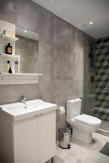 Omnia Pagrati Apartments