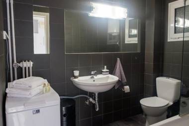 White n Bright Studio Apt