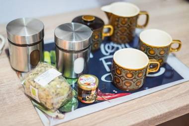 Stylish Apartment with Balcony by Cloudkeys