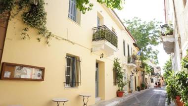 Athenian Niche in Plaka - 4 Bdrm Villa - 10 adults