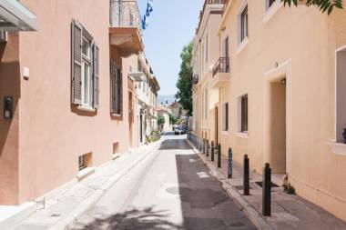 Delightful 1BD Apartment in Plaka by UPSTREET