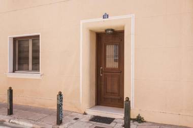 Delightful 1BD Apartment in Plaka by UPSTREET