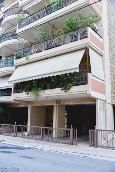 Two bedroom apartment in Kesariani