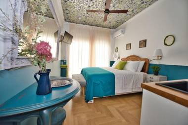 Rastoni Athens Suites near Acropolis at Tsatsou street