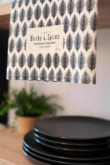 Modern 2bed 2bath Loft in Acropolis area