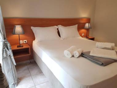 Cosy Apartment with patio