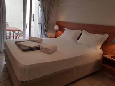 Cosy Apartment with patio