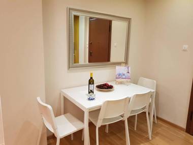 Stylish Urban Apartment