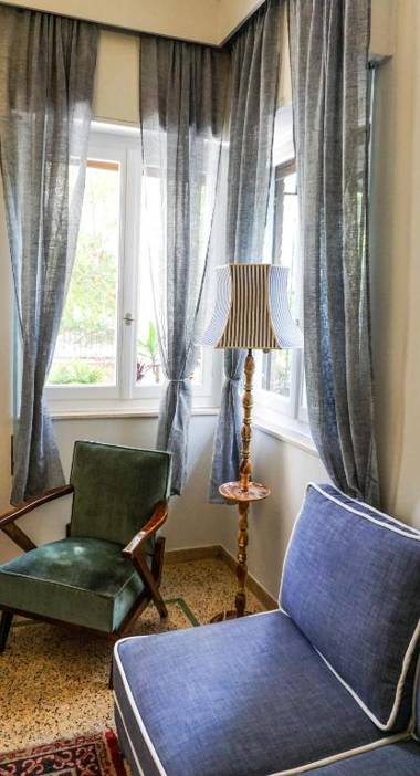 A Happy Stay by Edem Beach - Athenian Homes