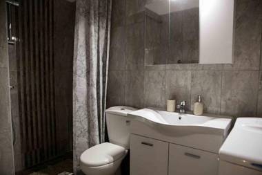 Best House Kolchidos Ampelokipoi Metro Athens