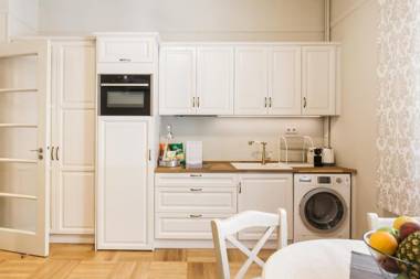 Plaka City Centre Studio