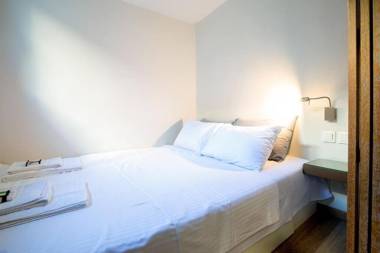 Plaka's quality studio