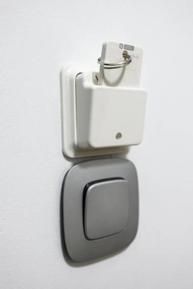 Stylish Koukaki Apartment by Cloudkeys