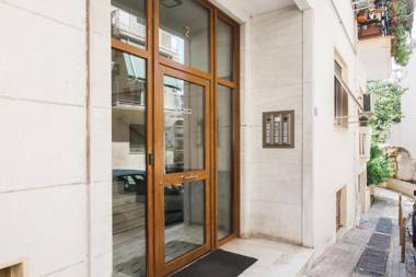 Tranquil Studio in Pangrati by UPSTREET