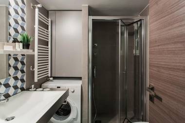 Tranquil Studio in Pangrati by UPSTREET