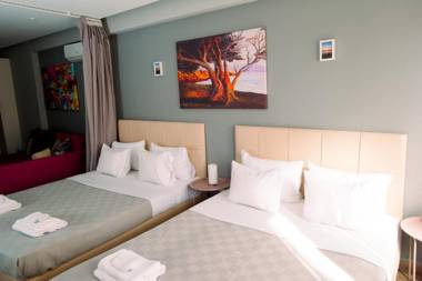 Ermou Downtown Studios by Hospitality Box