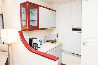 Centrally Located Studio In Athens!