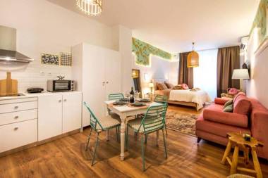 Exquisite apartment in the center of Athens