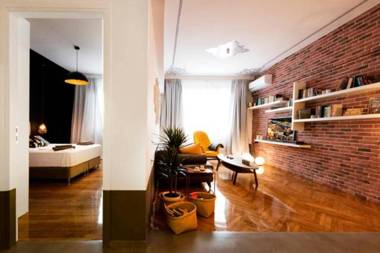 Athenian Apartment in the center with Jacuzzi