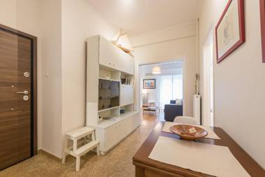 Relaxing Koukaki Apartment by CloudKeys