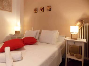 Cozy Plaka Apartment