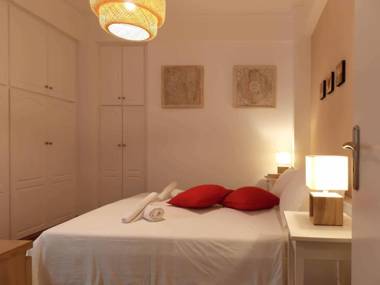 Cozy Plaka Apartment